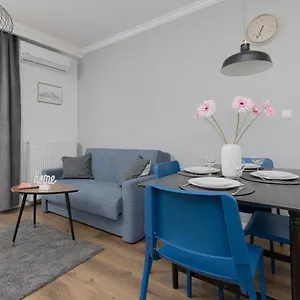 Apartament Ursynow With Balcony By Renters, Warszawa