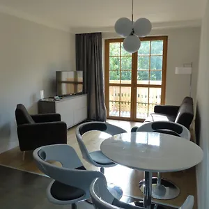 https://apartament-szmaragd.karpacz-hotel.com